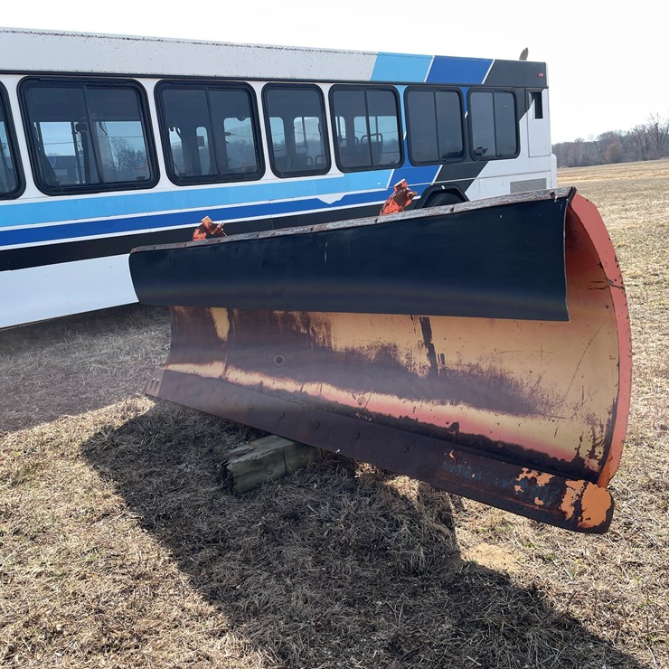 #10695 • 1998 Wausau Pro 11 11' Truck Snow Plow