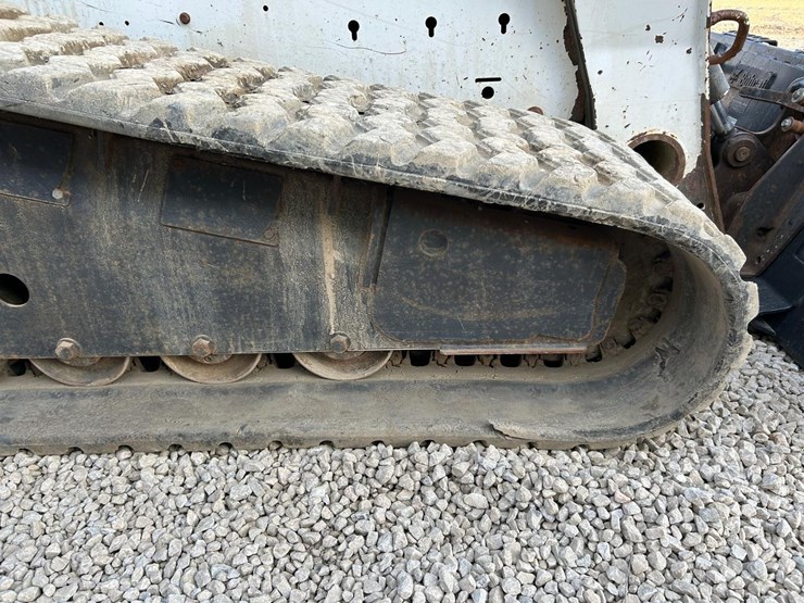 bobcat-t320-image-14