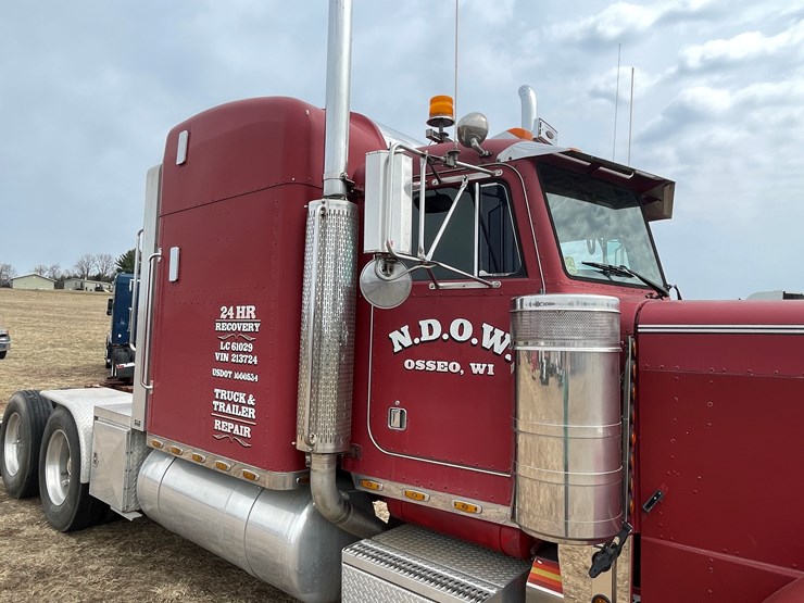 1987-peterbilt-379-image-37