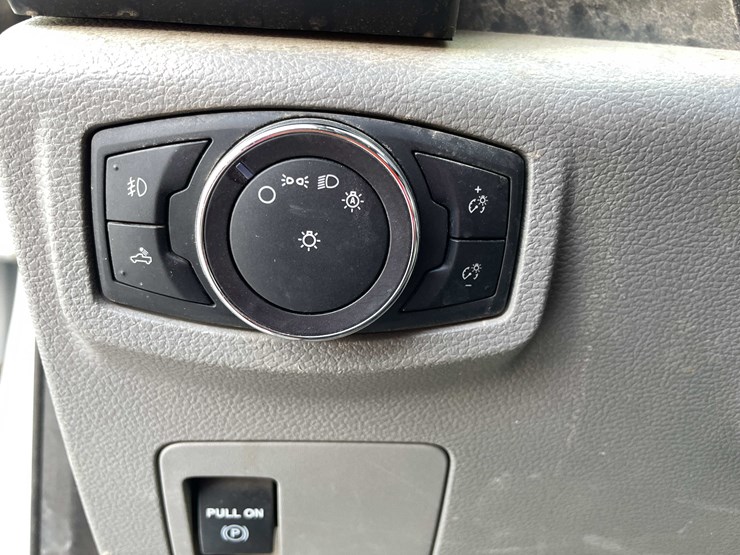 2018-ford-f150-image-59