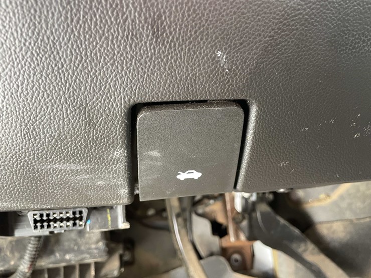 2014-chevrolet-1500-image-58