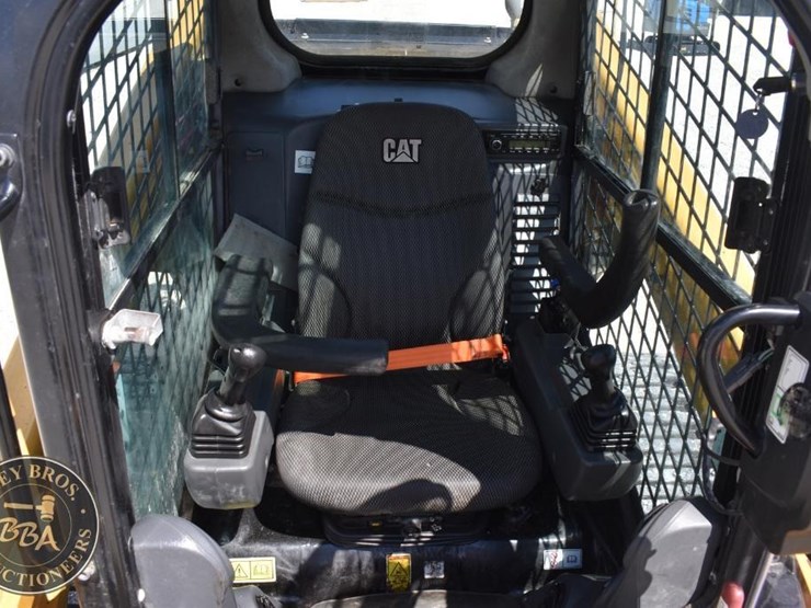 2024-caterpillar-289d3-image-43