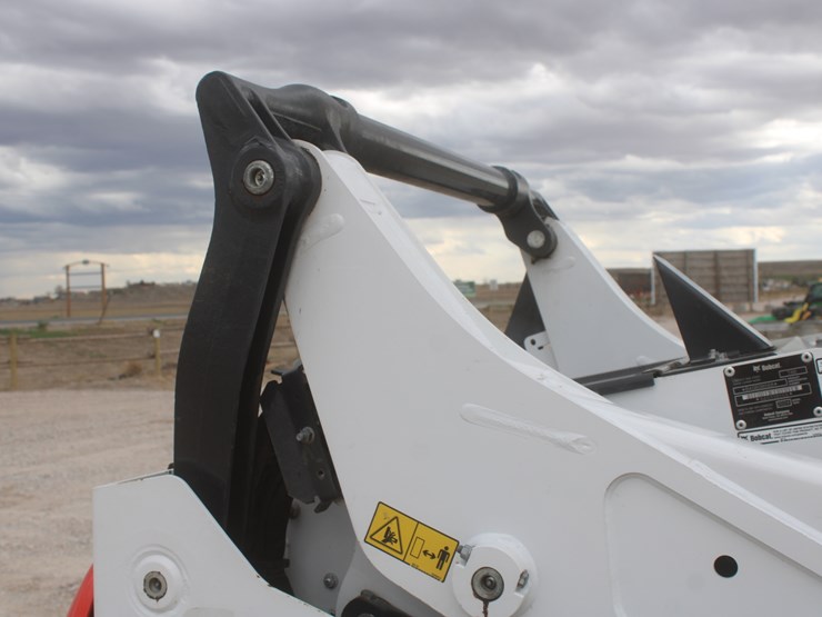 2024-bobcat-t66-image-38
