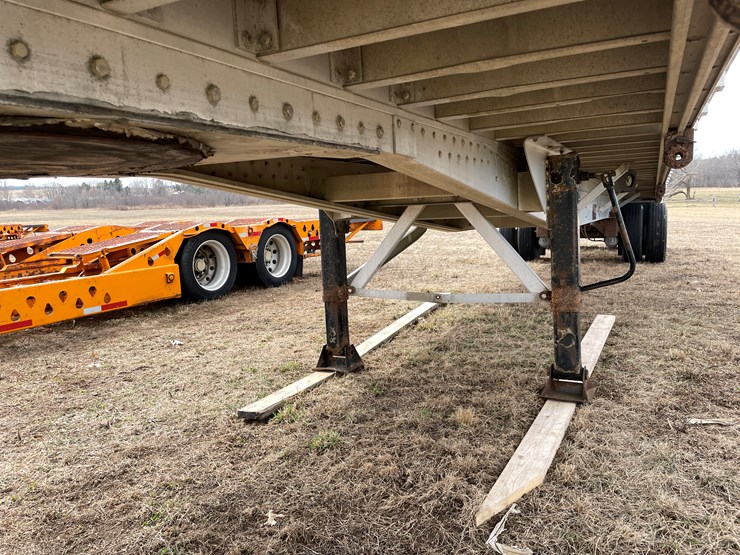 #153-•-2006-reitnouer-48'-aluminum-semi-truck-deck-over-trailer-(has-wi-title)-image-19
