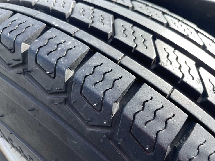 #5424-•-2014-nova-scissor-lift-tilt-bed-trailer-image-23