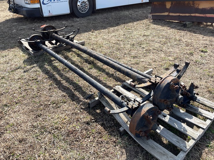 #10694-•-(4)-trailer-house-axles-image-6