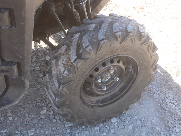 2014-honda-pioneer-700-image-13