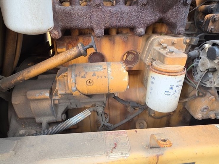 1990-case-480f-image-36