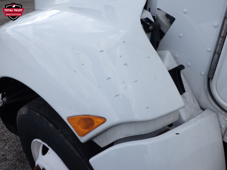 2022-kenworth-t270-image-16