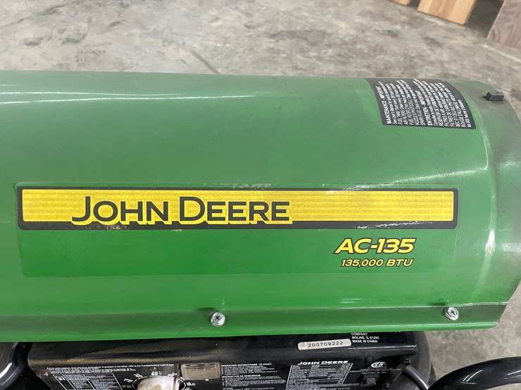 john-deere-135-image-8