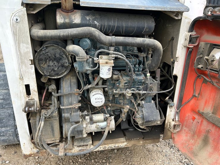 bobcat-t300-image-15