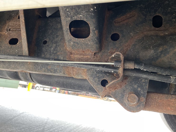 2017-dodge-1500-image-31