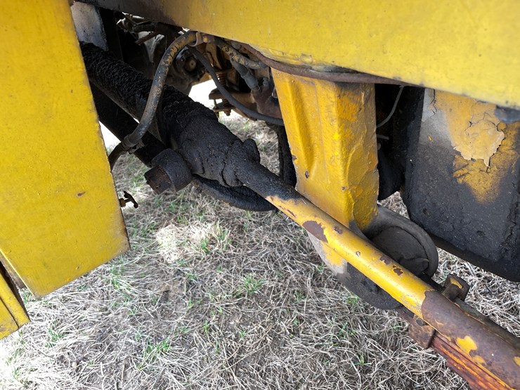 #173-•-otis-ut-50-gas-powered-rough-terrain-forklift-image-36