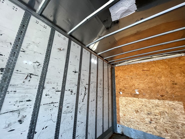 #158-•-2017-wabash-single-axle-semi-trailer-(has-wi-title)-image-24