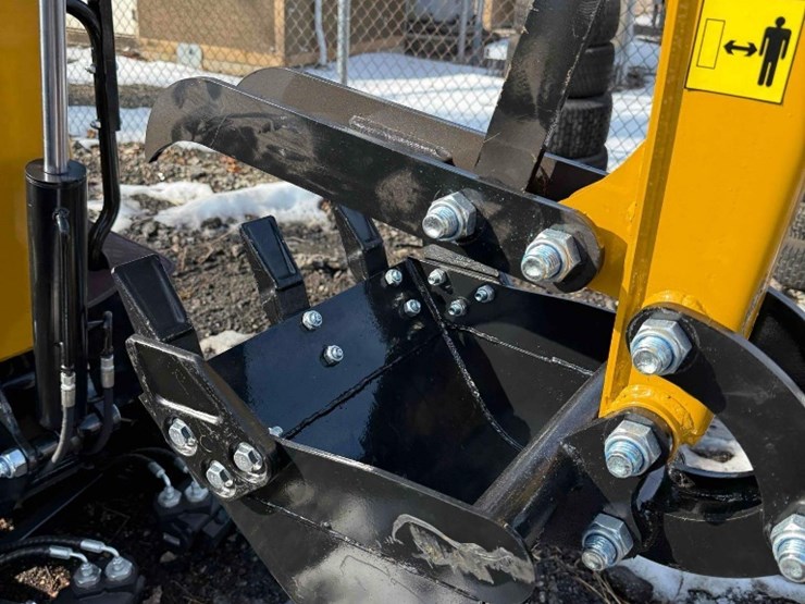 cfg-industry-h12r-image-6