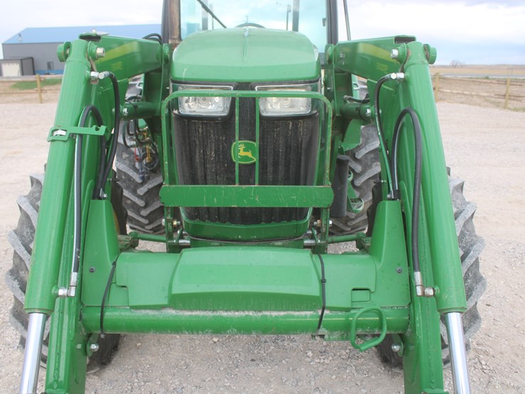 2013-john-deere-5100e-image-13