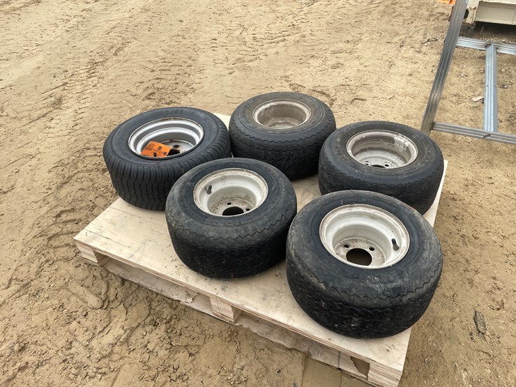 #3923-•-(5)-trailer-tires-image-1