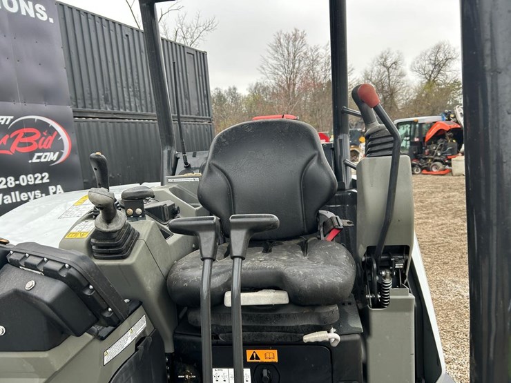 2022-bobcat-e42-image-19
