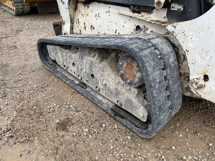 bobcat-t300-image-16