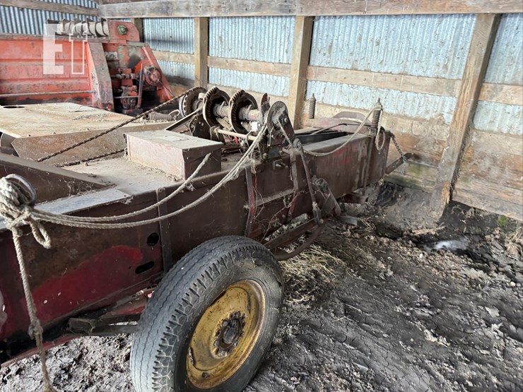 new-holland-66-image-11