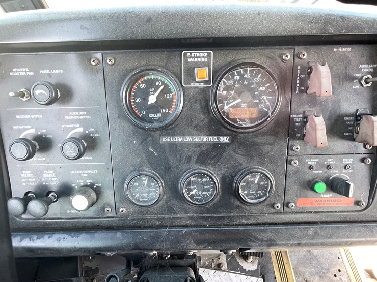 #166-•-2007-gillig-passenger-bus-(has-wi-title)-image-29