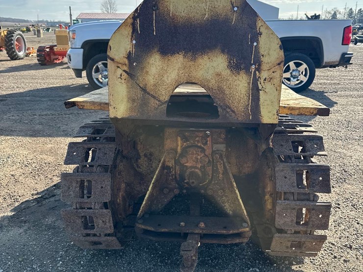 caterpillar-22-image-4