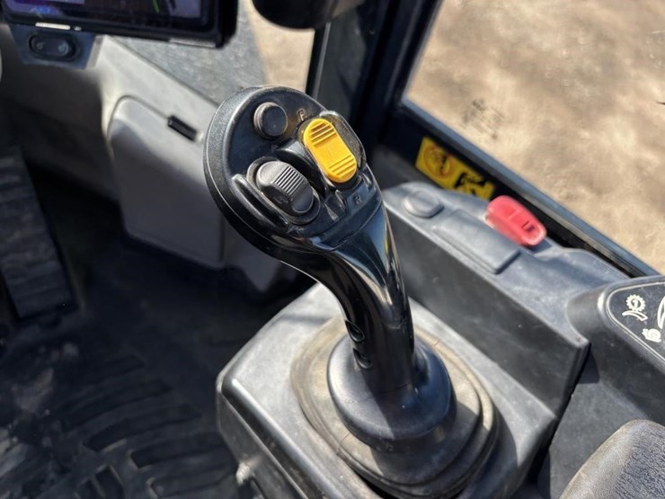 2018-komatsu-wa270-8-image-40