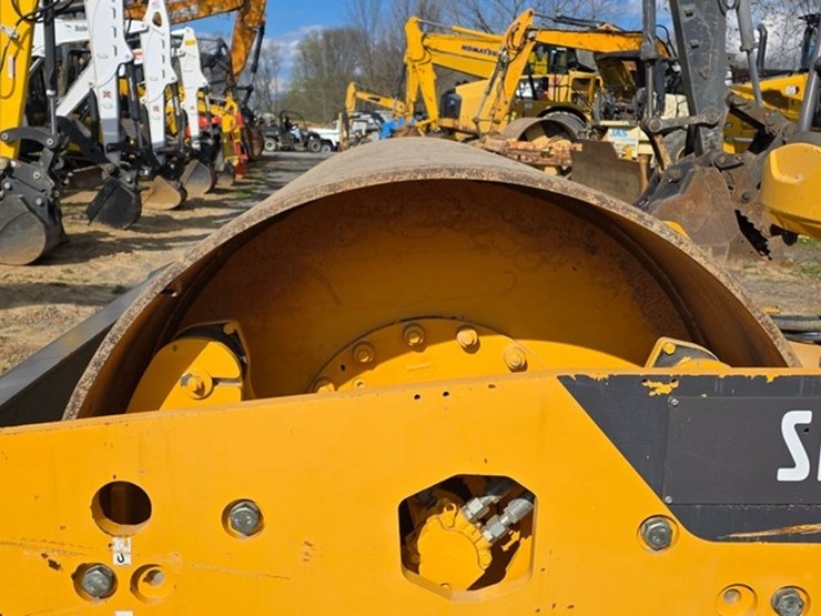 2018-volvo-sd115b-image-9