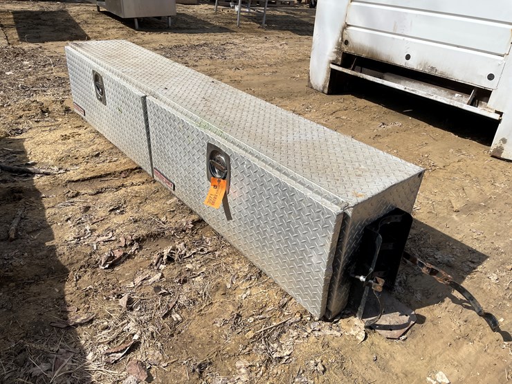 #3971-•-(2)-aluminum-truck-tool-box's-image-3