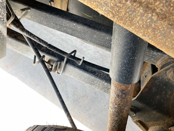 2016-dodge-2500-image-32