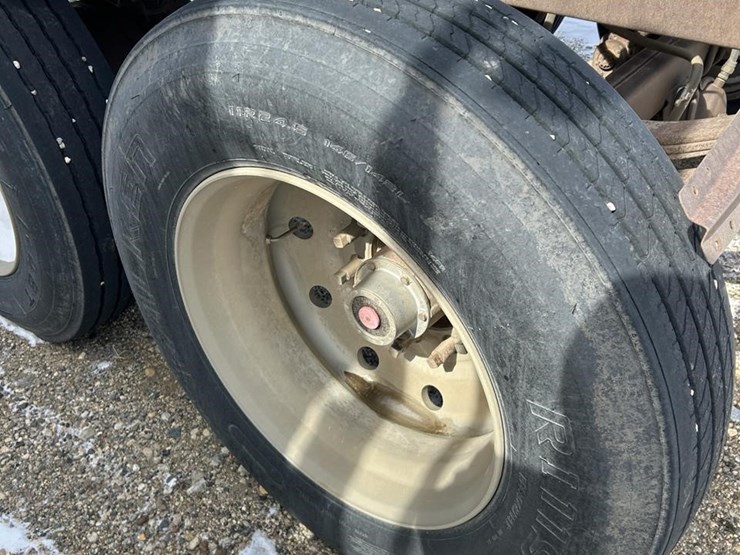 2009-wilson-grain-trailer-image-57