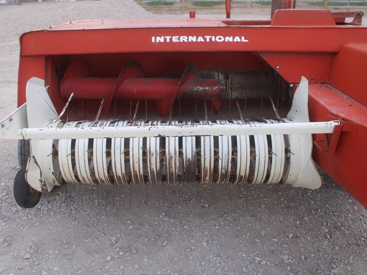 international-430-image-11