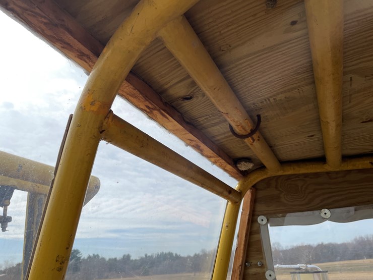 #173-•-otis-ut-50-gas-powered-rough-terrain-forklift-image-21