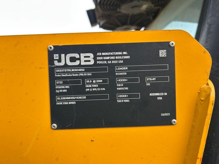 2021-jcb-3ts-8t-image-26