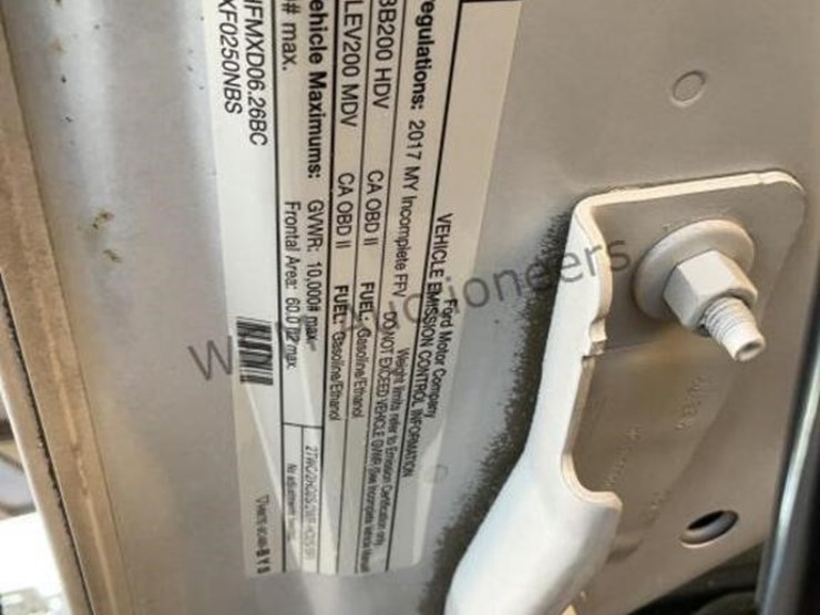 2017-ford-f250-image-13