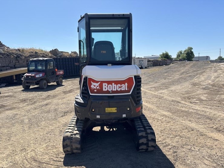 2020-bobcat-e26-image-8