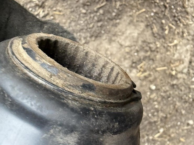 new-holland-664-image-15