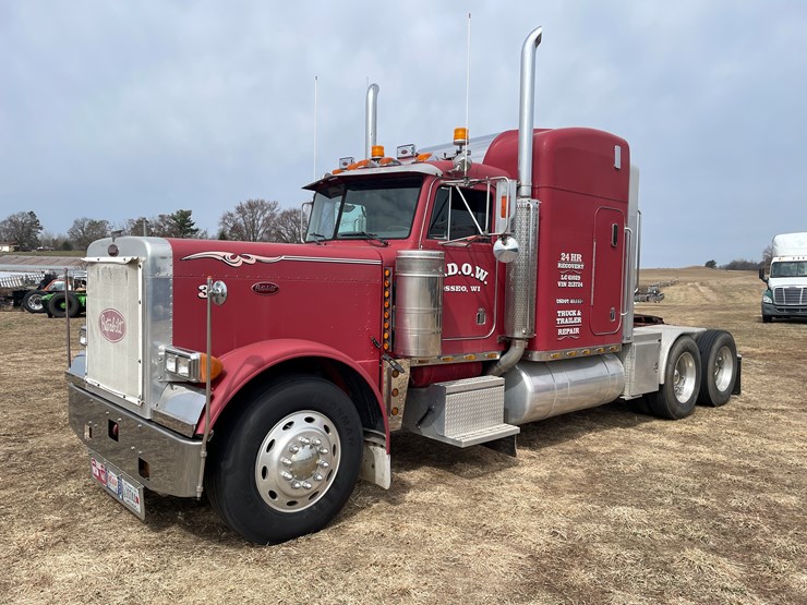 1987-peterbilt-379-image-1
