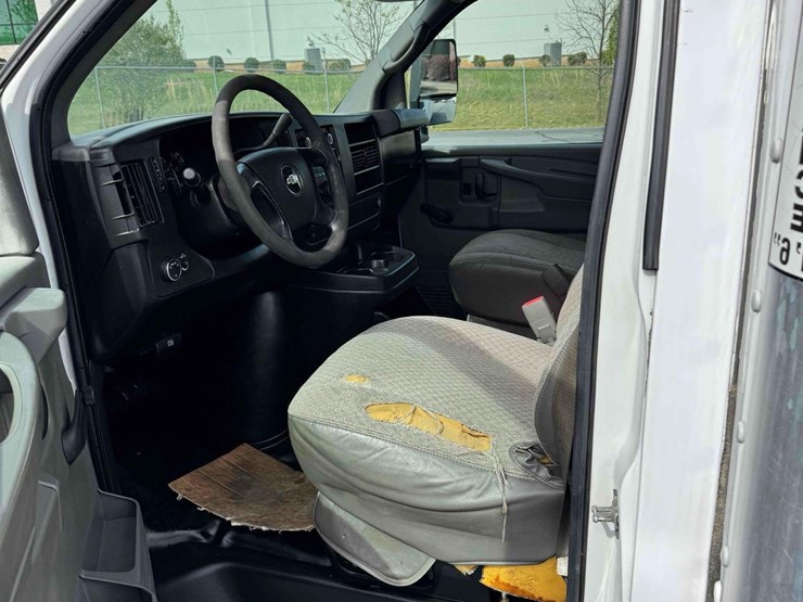 2009-chevrolet-3500-image-20