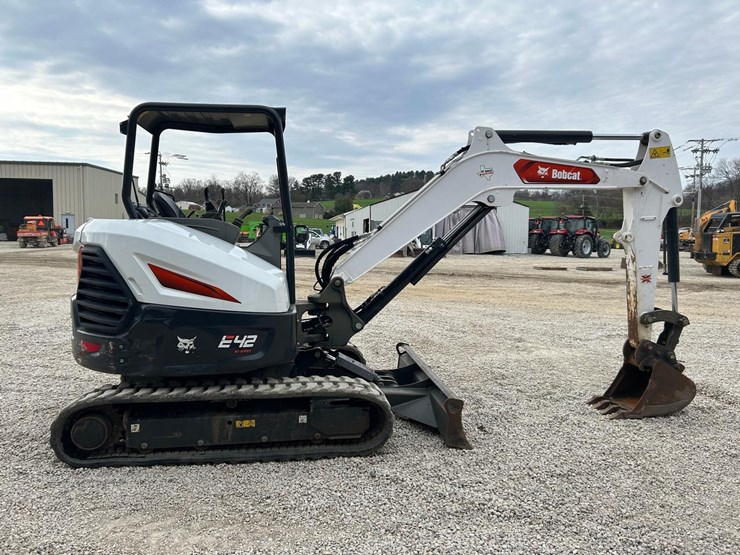 2022-bobcat-e42-image-5