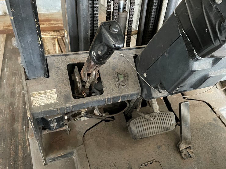 #171-•-yale-diesel-powered-forklift-image-18