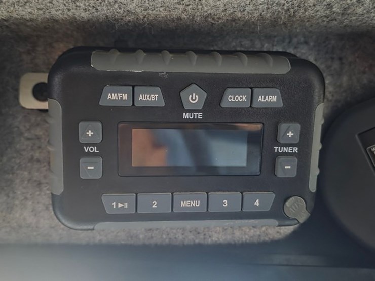 2023-deere-331g-image-78