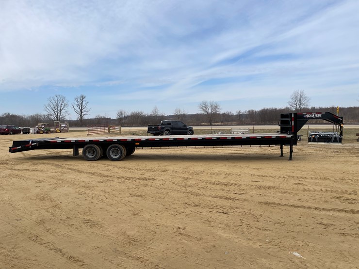 2024-texas-pride-image-4