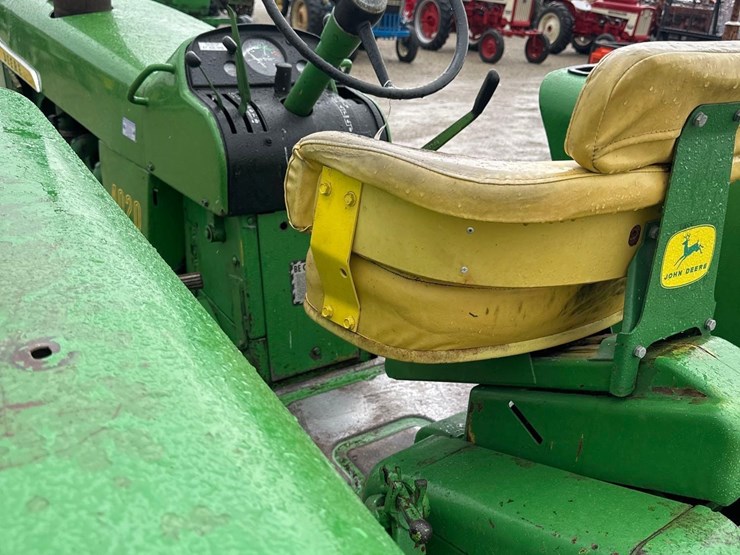 john-deere-4020-image-11