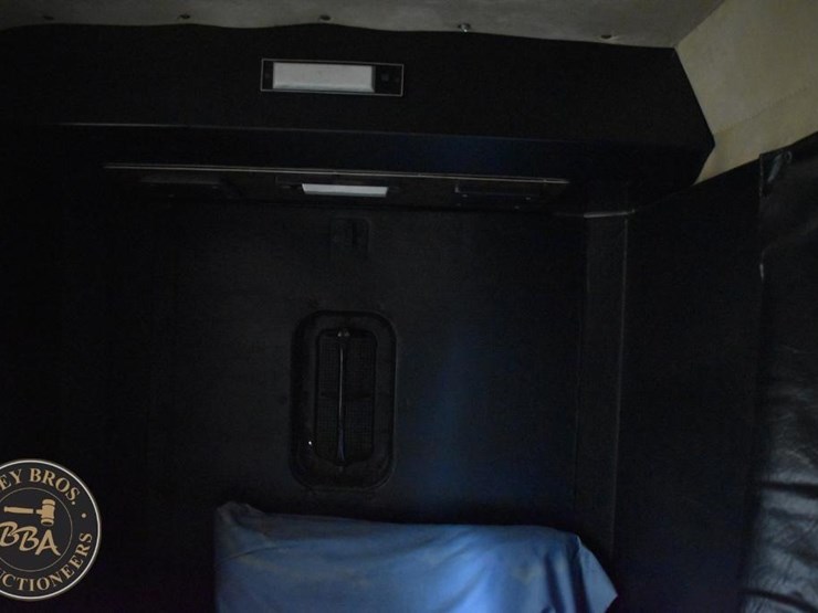 1995-kenworth-t800-image-45