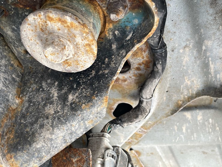 2015-dodge-1500-image-37