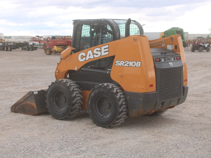 2022-case-sr210b-image-4