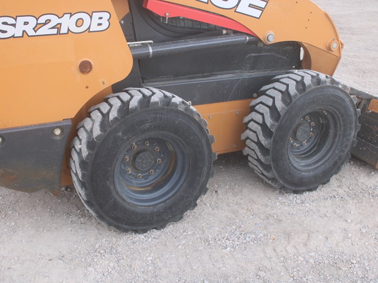 2022-case-sr210b-image-35