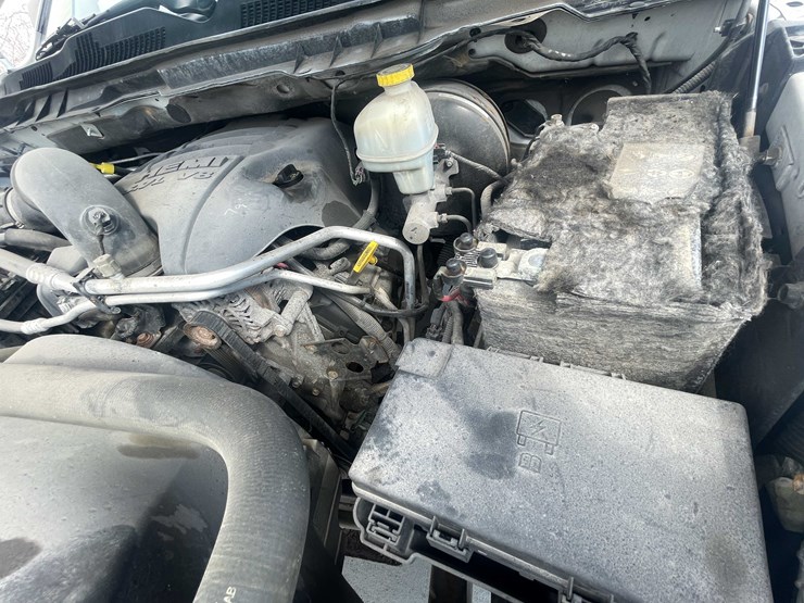 2015-dodge-1500-image-57