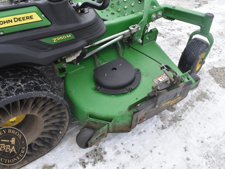 2024-john-deere-z950m-image-32